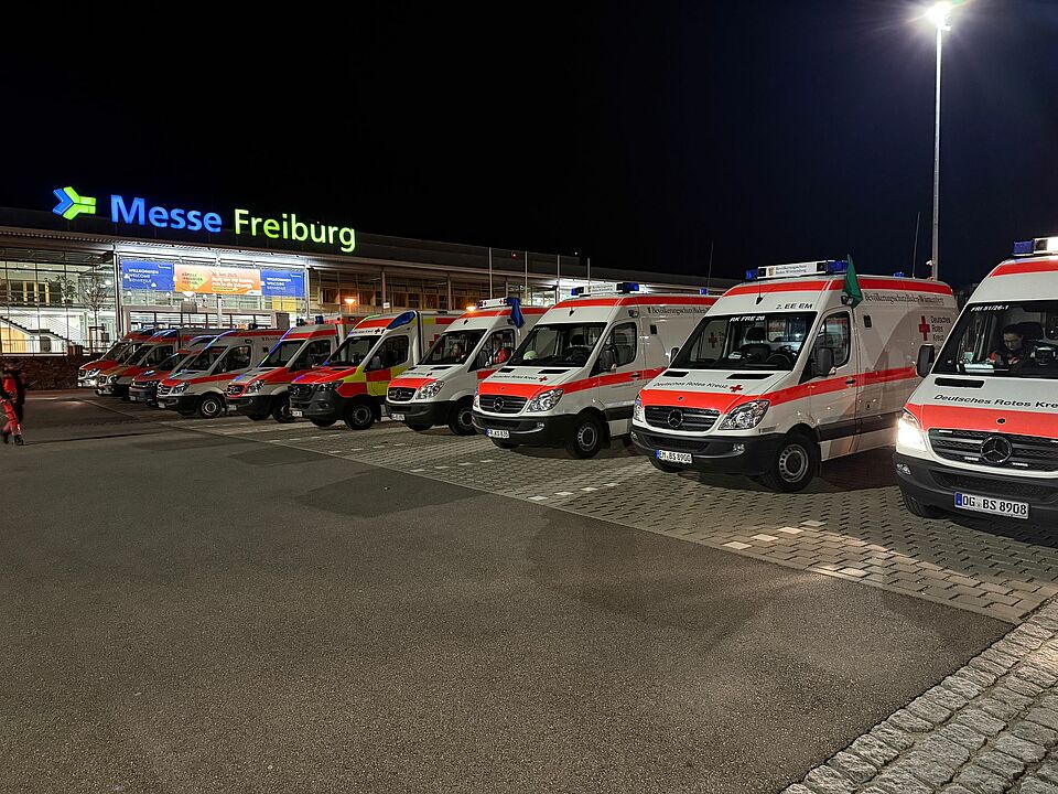 Rettungsfahrzeuge Messe Freiburg
